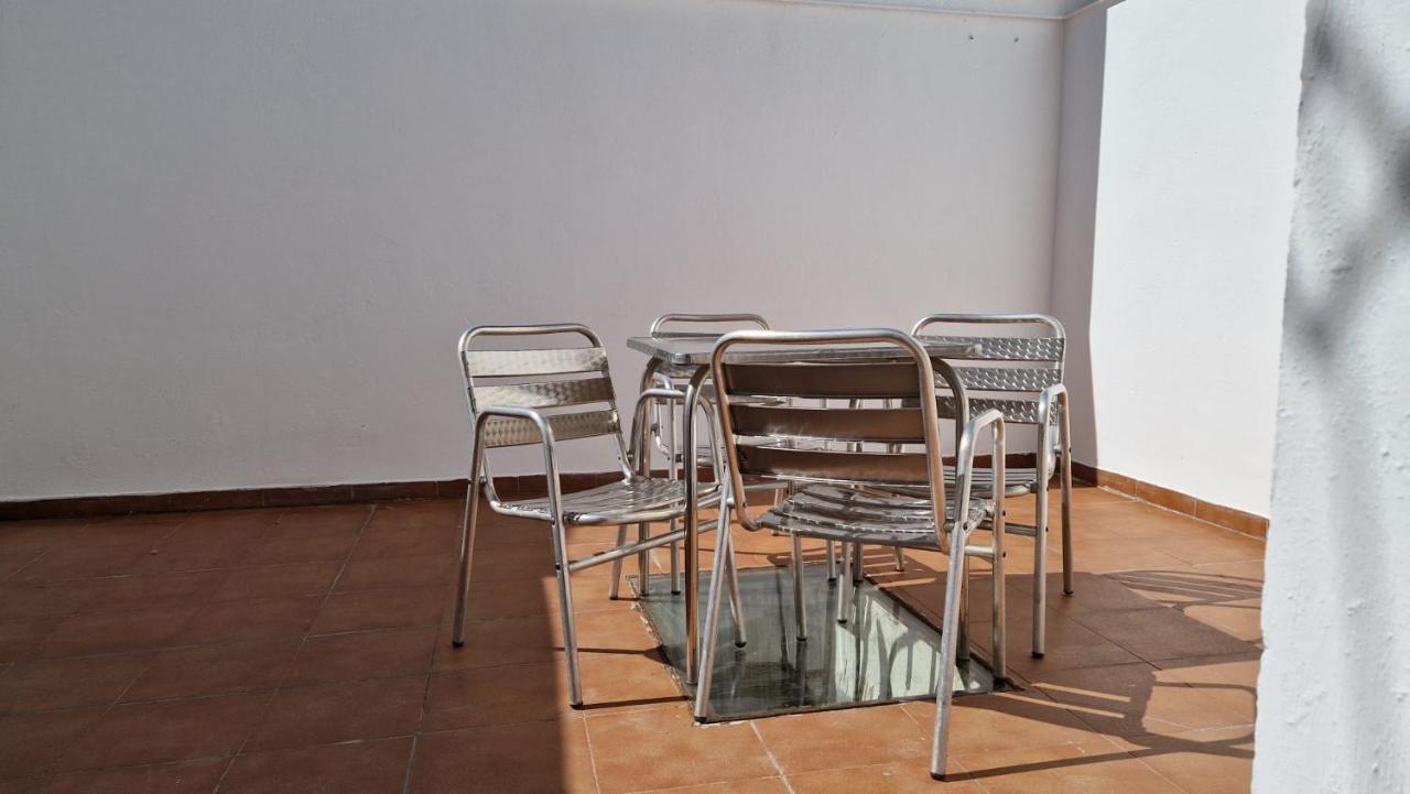 Apartamento Baeza Cozar 1 Apartment Exterior photo